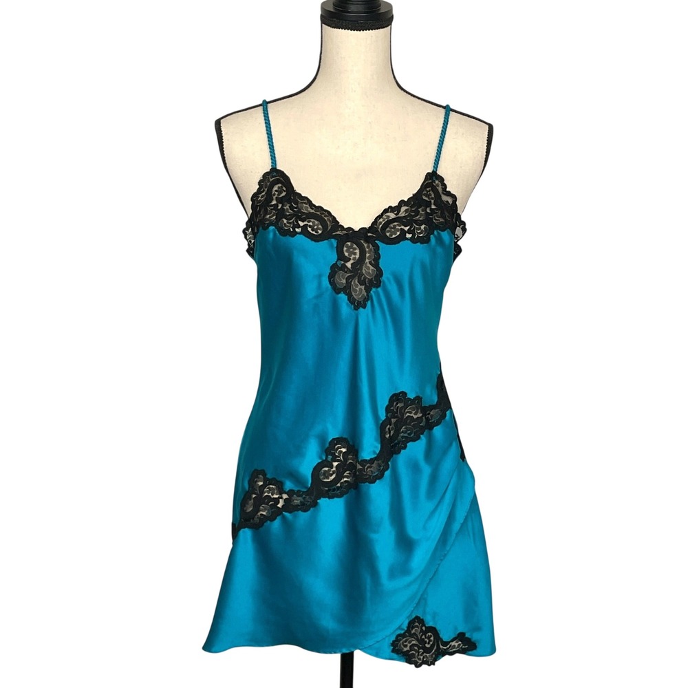 VTG Y2K Victorias Secret Coquette Satin Lace Mini Slip Dress S Chemise Romance